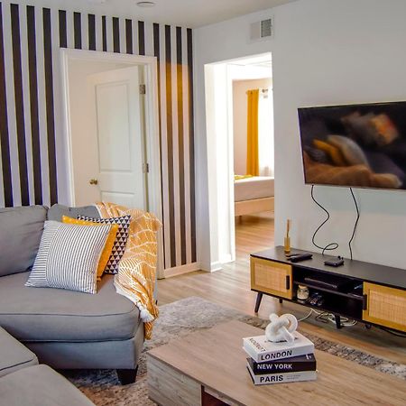 Cozy Condo, Minutes From Broadwy, Sleeps 5 Nashville Ngoại thất bức ảnh