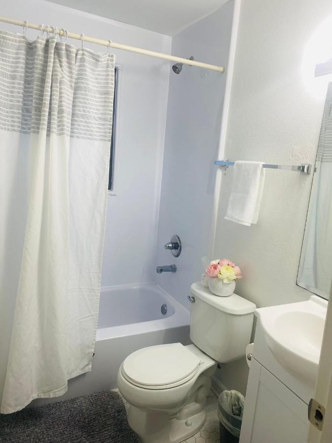 Cozy Condo, Minutes From Broadwy, Sleeps 5 Nashville Ngoại thất bức ảnh