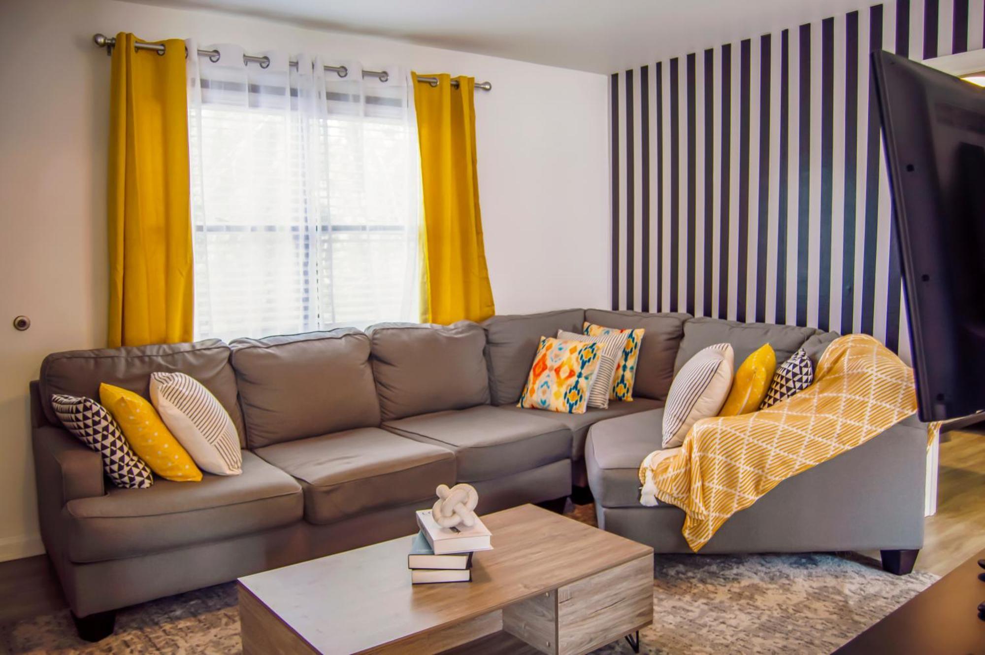 Cozy Condo, Minutes From Broadwy, Sleeps 5 Nashville Ngoại thất bức ảnh